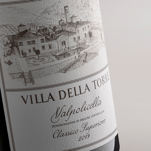 villa della torre valpolicella packaging